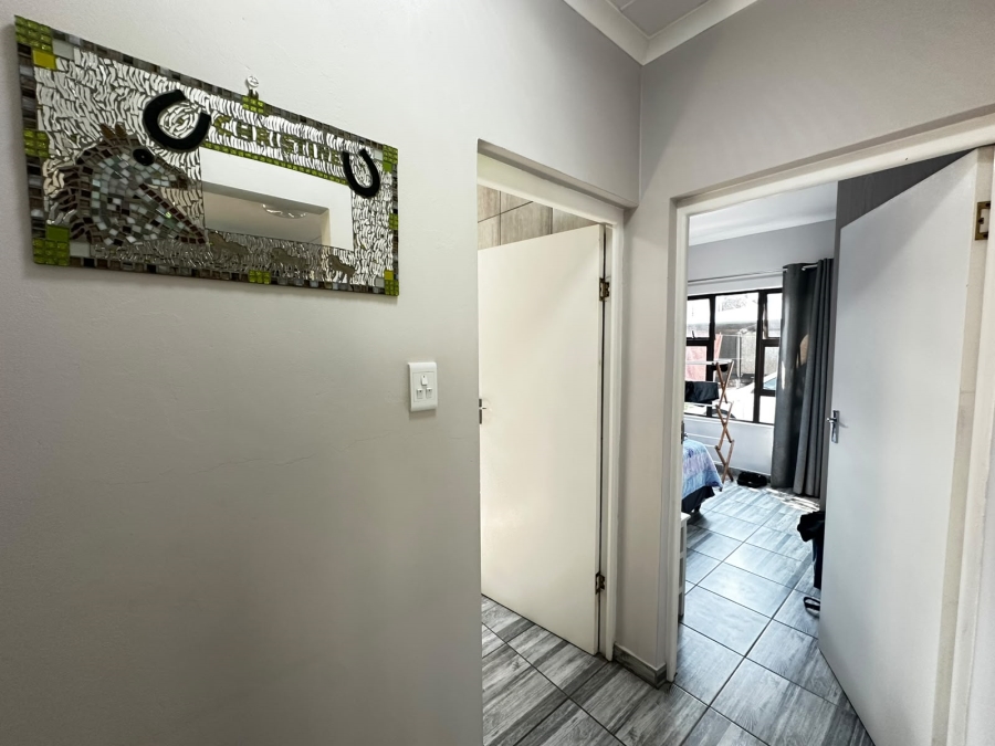 2 Bedroom Property for Sale in Cosy Corner Eastern Cape